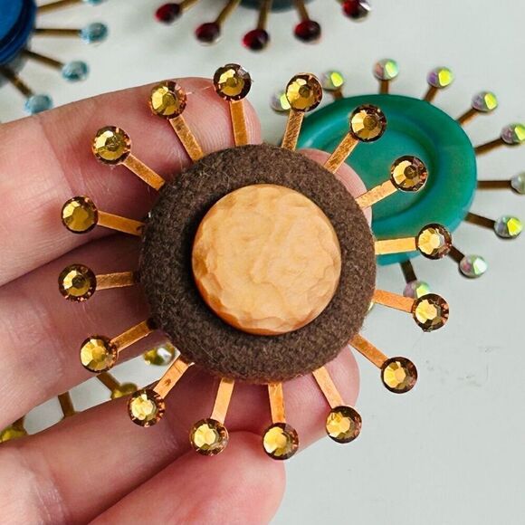 Upcycled Atomic Starburst Refrigerator Magnet Buttons Rhinestones Brown Orange - Picture 5 of 5